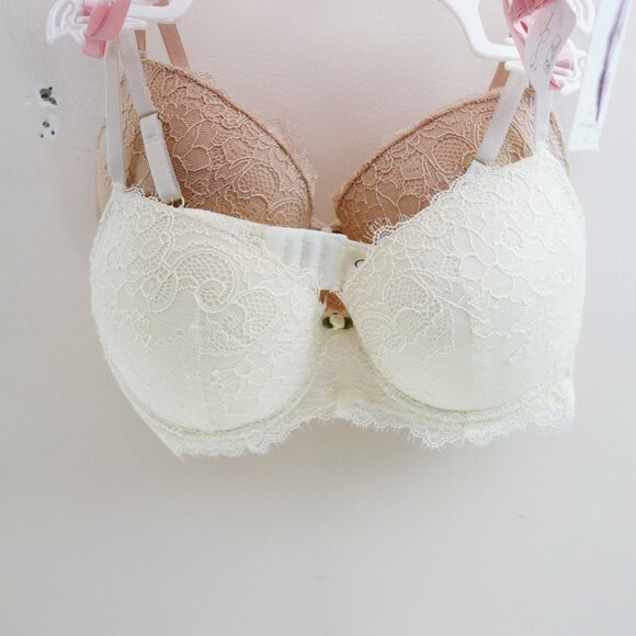 Jessica Simpson 3-Pack Lace Push up Bras Set Eyelash Pink Cream Beige (34C) NWT! - Picture 3 of 10
